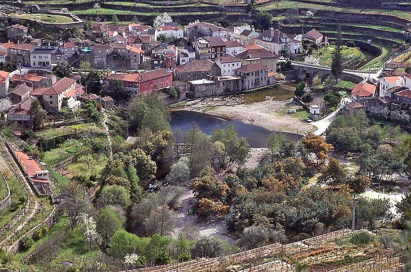 WT 2200 305-03 Portugal.jpg